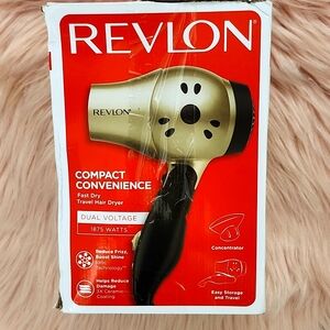 Brand New REVLON FAST DRY FOLDING TRAVEL HAIR DRYER